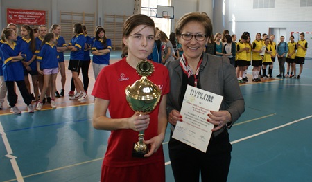 I Turniej Piłki Nożnej Halowej Dziewcząt pod patronatem Posłanki na Sejm RP Marii Małgorzaty Janyska